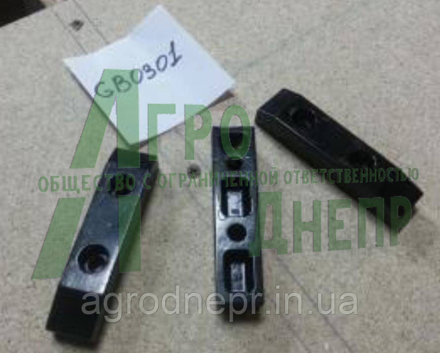 Чистик GB0301 Kinze купити запчастини для Kinze GB 0301, фото 1