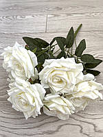 Штучні троянди . Букет штучних троянд ( білі 45 см 9 бутонів )