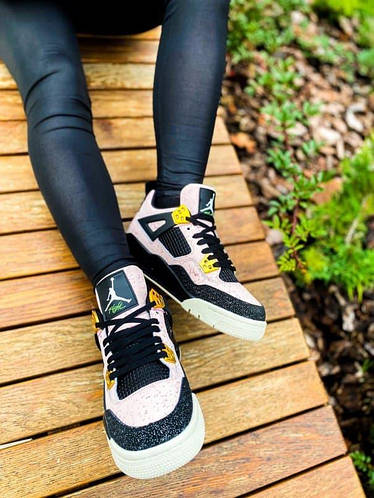 Jordan 4 top splatter women s