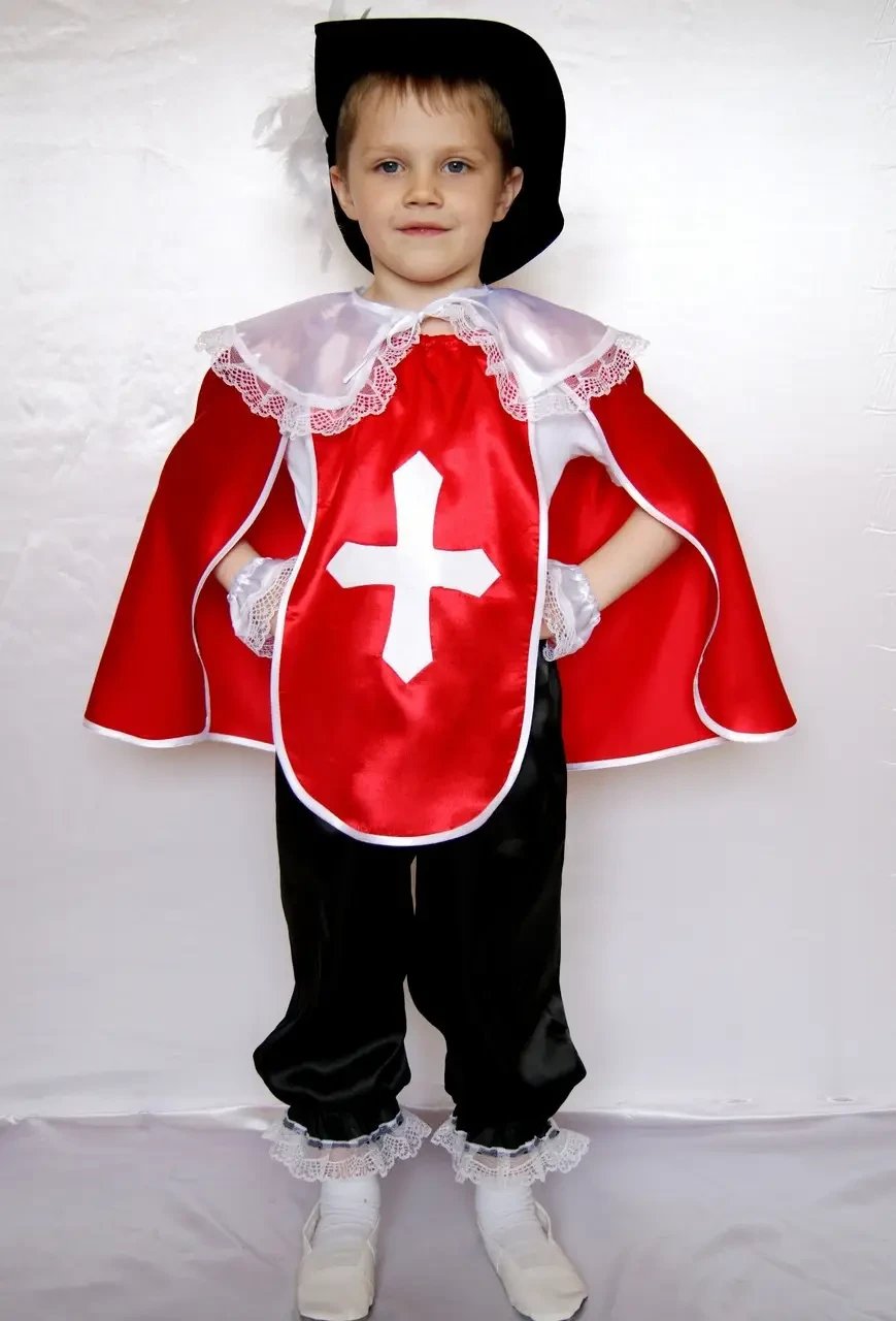Маскарадний костюм Мушкетер червоний атлас для хлопчика 5-6 років