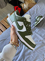 Женские кроссовки Nike Dunk Low Medium Olive (хаки с белым) низкие повседневные кеды GG233 Топ