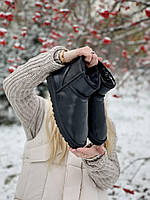 Женские зимние сапоги Ugg (чёрные) низкие удобные красивые блестящие угги с мехом J3506 Топ