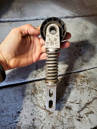 Купить 8200230958 Механизм натяжения ремня, цепи Renault Scenic Megane ...