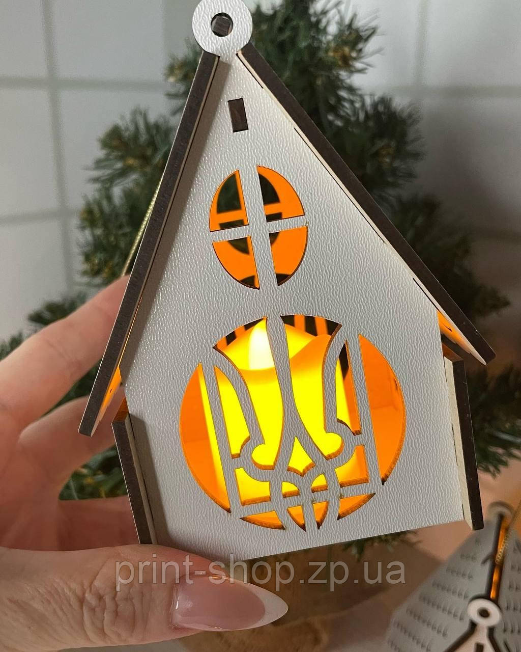 Новорічний підсвічник білий Нічник "Герб України" Розмір:12*8*8 см