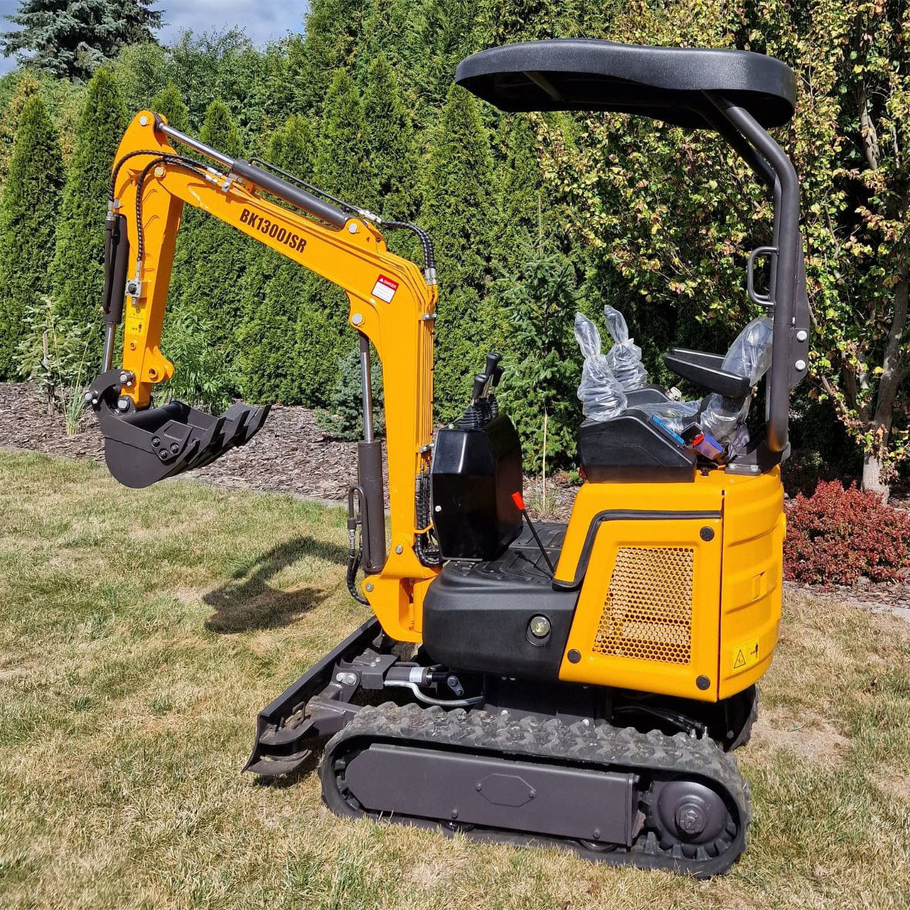 Міні-екскаватор Berger Kraus BK1300JSR з керуванням на джойстику (KUBOTA двигун), фото 1
