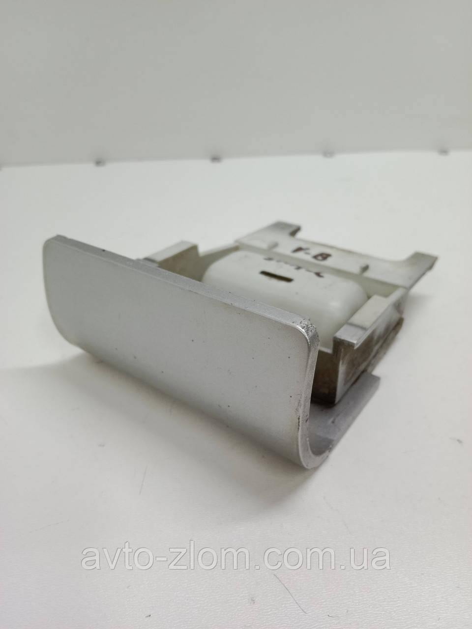 Заглушка порога Opel Vectra B. Опель Вектра Б. Задня ліва. 90586943., фото 1