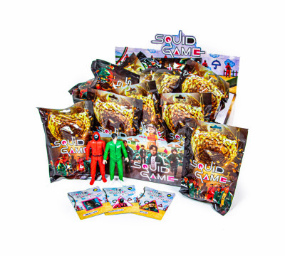Дитячі іграшки фігурки з картками Squid Game Гра в Кальмара 10 см