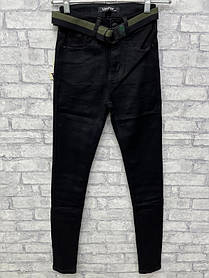 Жіночі чорні джинси скіні з високою посадкою завужені донизу