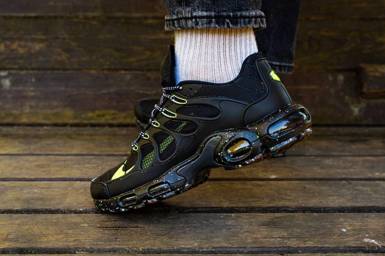 Air max plus store taxi