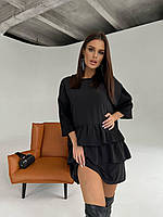 Женское черное короткое платье-туника свободного кроя с оборками