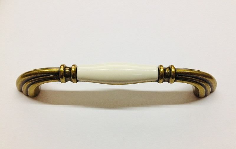 Ручка-скоба современная классика GU-M7101 античное золото с керамикой 128 мм. - фото 2 - id-p297801542