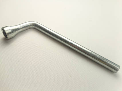 Ключ балконний 17 нів. обр. ВАЗ 2107-15, іномарки Білебей (2112-3901102) (21120-3901102-00)