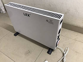 Обігрівач електричний конвекторний LEX LXZCH04FT з турбовентилятором і регульованим термостатом на 2000 Вт