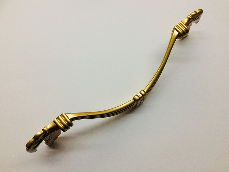 Ручка скоба DECOR III классическая GU-W7441 матовое золото 128 мм - фото 4 - id-p338841653