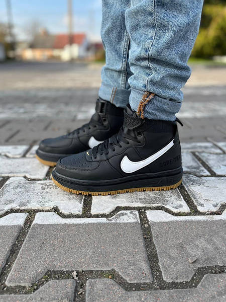 Nike air force 1 black and white high tops 2025