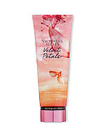 Парфумований лосьйон для тіла VICTORIA'S SECRET VELVET PETALS GOLDEN FRAGRANCE LOTION