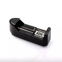 Зарядний пристрій для акумуляторів 18650