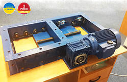 Засувка рейкова 300х300 (роликовий) Вітязь