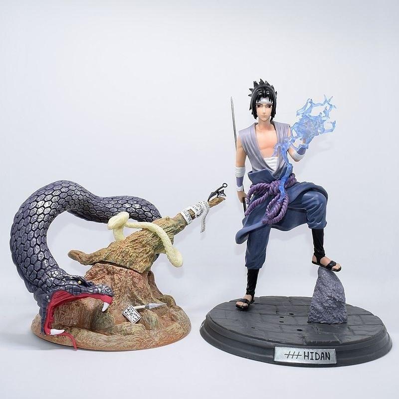 Фігурка Саске Учіха Наруто / Sasuke Uchiha Naruto колекційний набір з підставкою та рельєфом 32 см