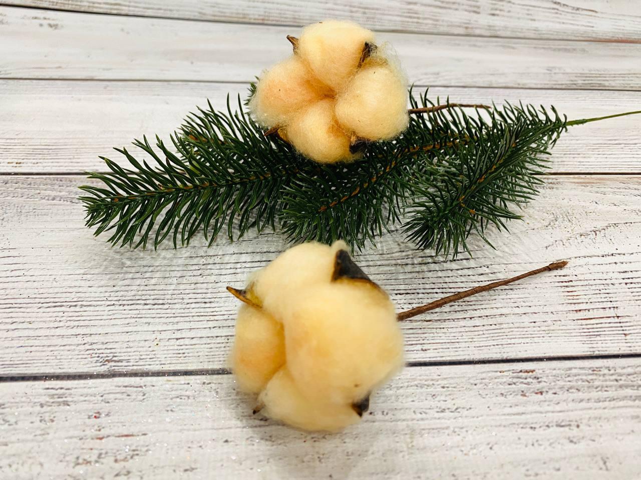 Декоративна квітка Бавовна жовтий на ніжці 9 см, фото 1