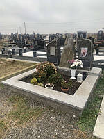 Памятник гранитный от произведения (Образец 09127) 2