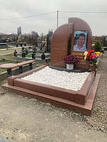 Гранитный памятник из натурального камня (Образец 5678) 1