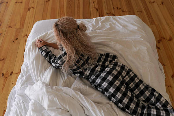 Жіноча піжама бавовна в карту, тепла домашня піжама жіноча двійка сорочка та штани, фото 3