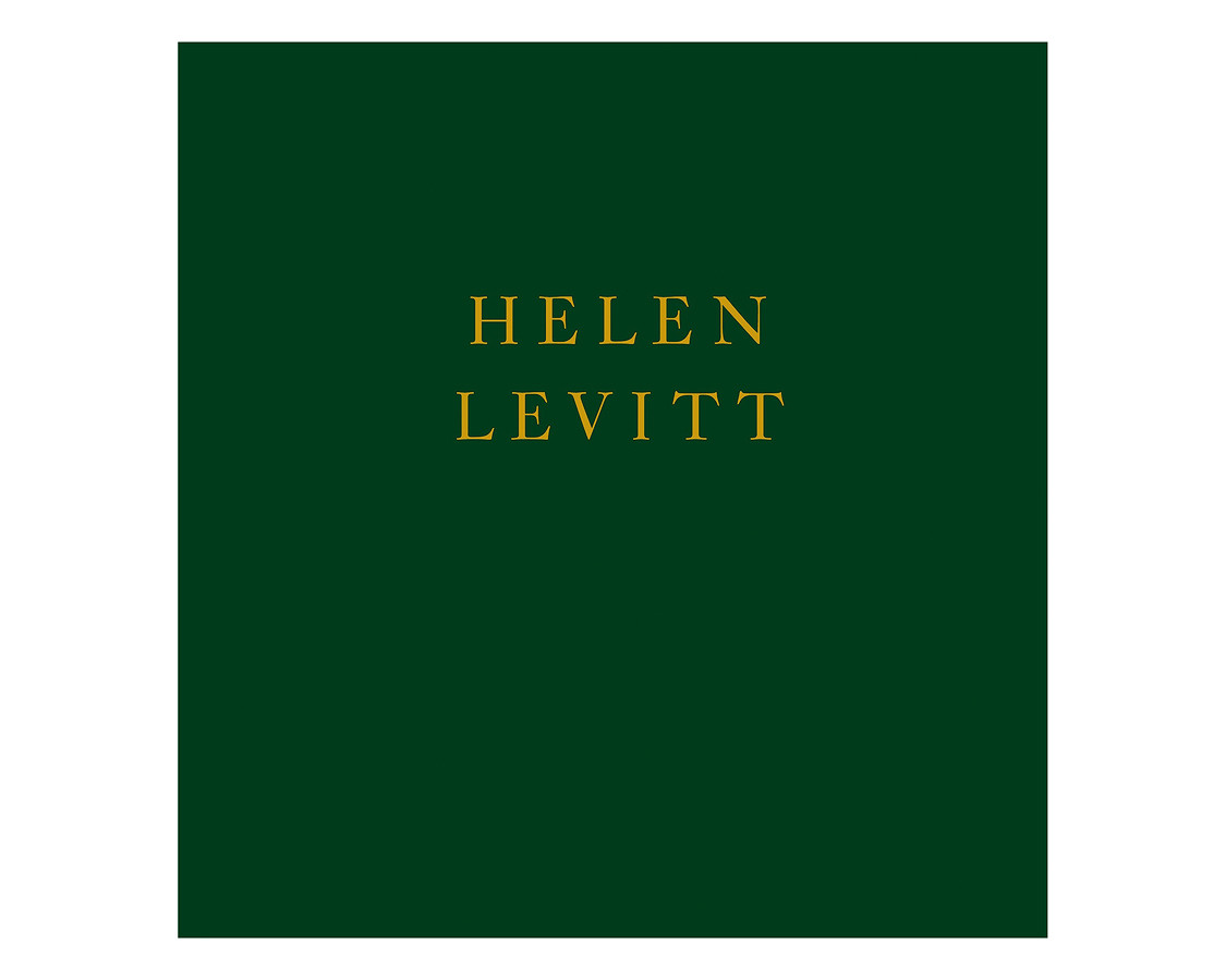 Книга Helen Levitt