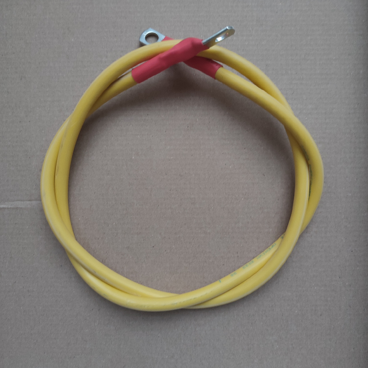 Кабель для з'єднання АКБ 16мм2 довжина 100см , мідний провід ПВ-3 з клемами під болт Ду М8 мідно-луджені