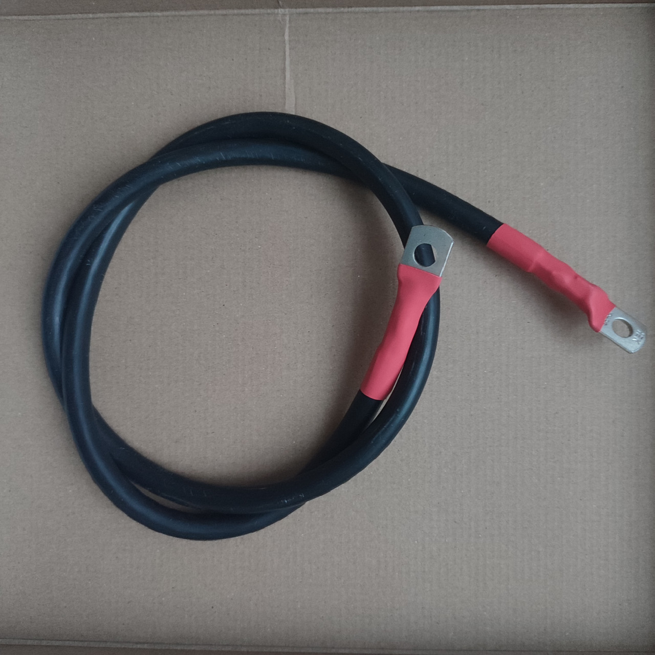 Кабель для з'єднання АКБ 35мм2 довжина 100см , мідний провід ПВ-3 з клемами під болт Ду М8 мідно-луджені