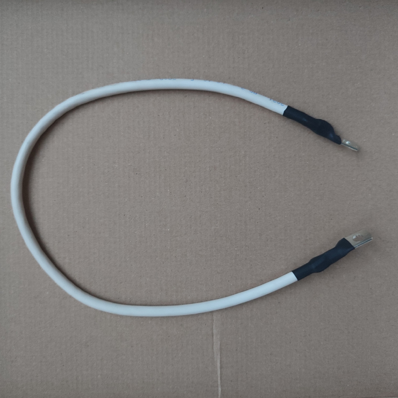 Перемичка для з'єднання АКБ 10мм2 довжина 50см , мідний провід ПВ-3 з клемами під болт Ду М6 мідно-луджені