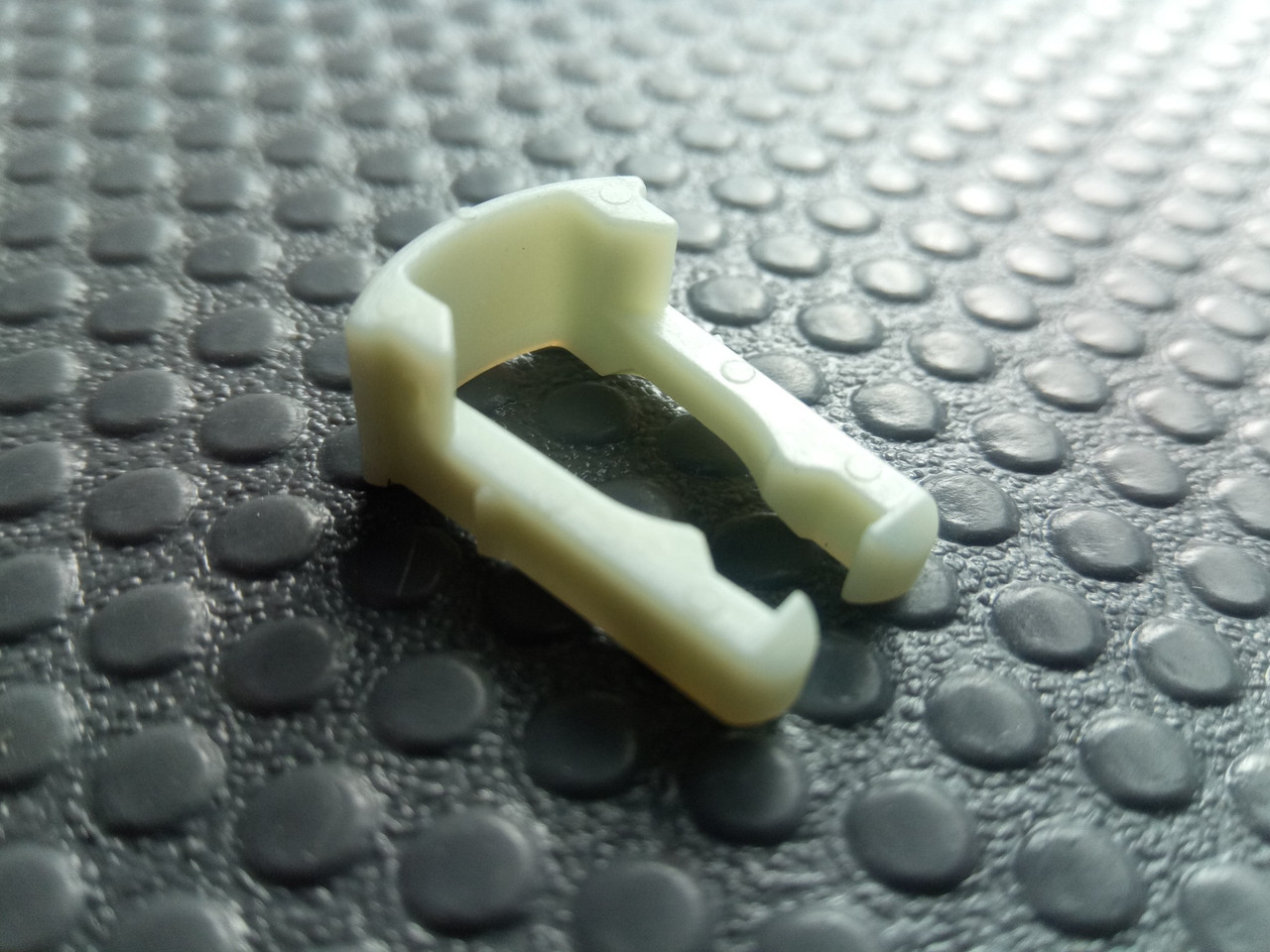 Фиксатор топливного фильтра Aveo/Lacetti, "GM" (96434270) (1 шт.) (ID ...