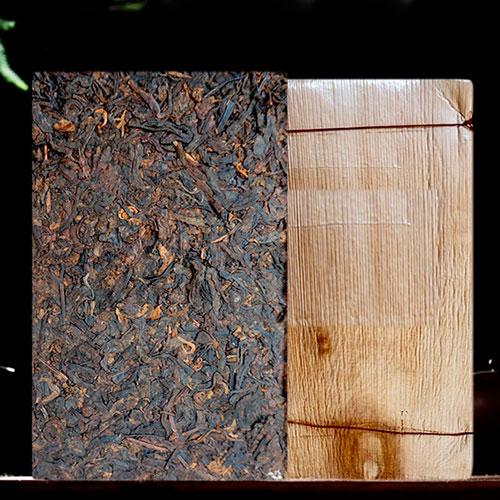 Шу ПуЕР ексклюзивний, Китайський елітний чорний чай пресований у плитці Пуер Шу "Так Шу Ча" 1 кг у бамбуку