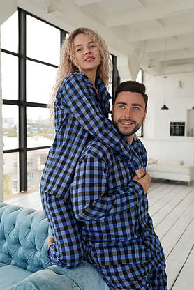 Теплые парные пижамы для двоих в клетку, пижамы унисекс для дома и сна яркий подарок любимым, фото 2