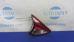 Ліхтар внутрішній MAZDA