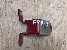 Петля дверей нижня MAZDA