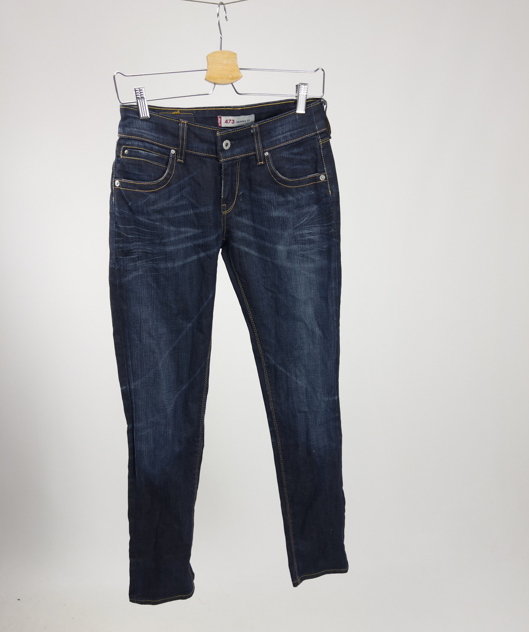 Levis 473 shop skinny fit jeans