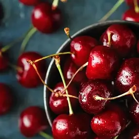 Соєва аромасвіча у скляному підсвічнику "Black cherry merlot" Черешневе мерло 100 мл, фото 4