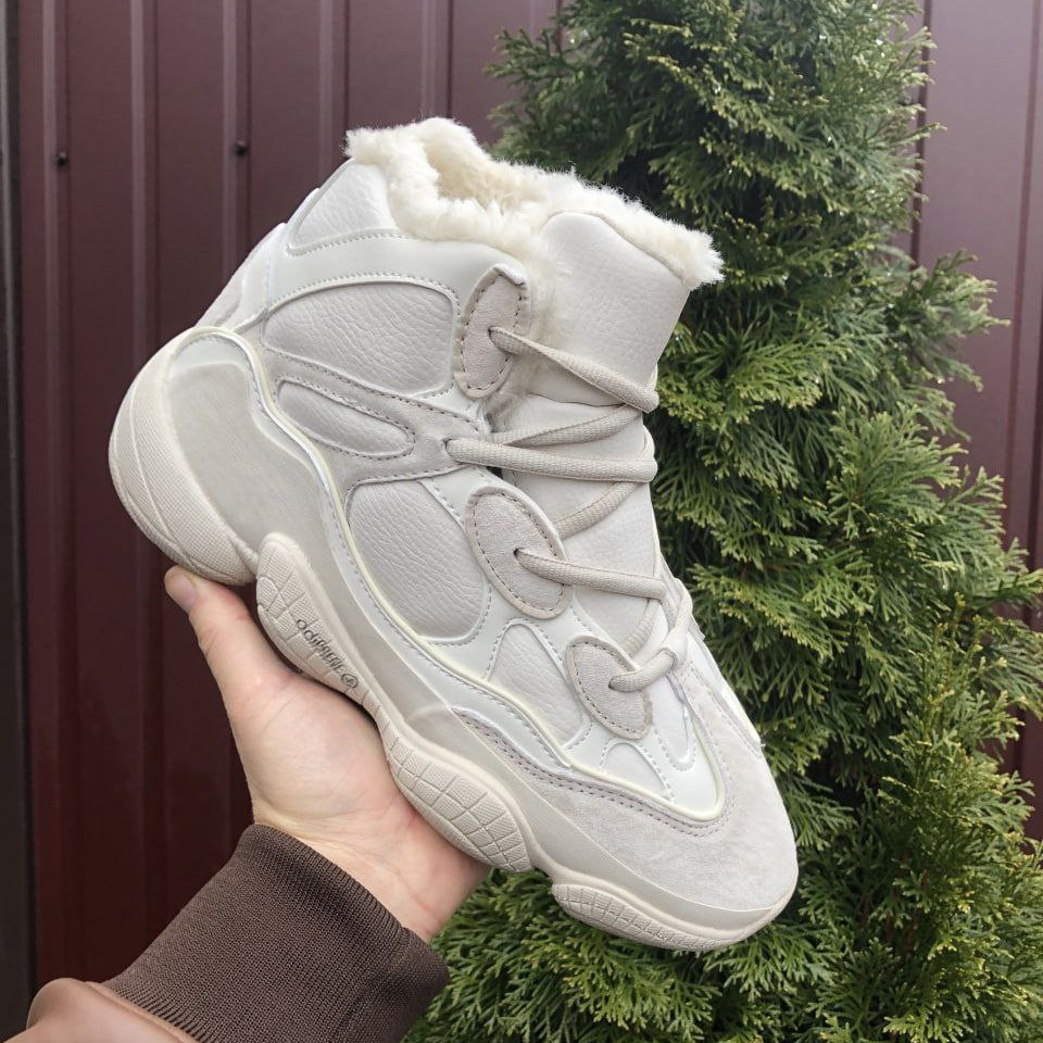 Жіночі зимові кросівки Adidas Yeezy Boost 500 високі замшеві стильні молодіжні бежеві