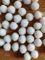 Помпон Пухнастик 1 см білий 10 шт