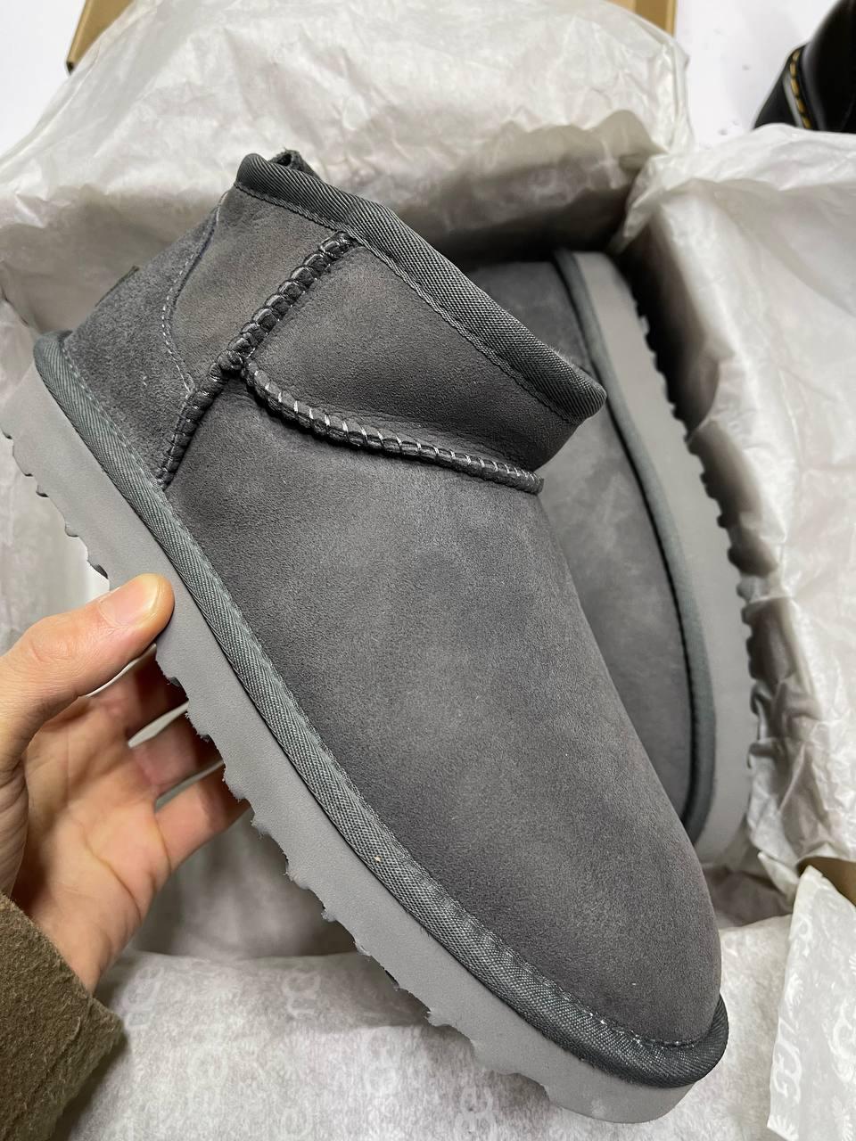 Уги жіночі Ugg Ultra Mini Grey сірі натуральна замша з хутром теплі на зиму короткі стильні, фото 1