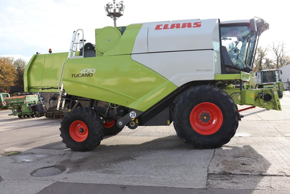 Зернозбиральний комбайн Claas TUCANO 470 2010 року