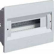 Щит розподільний VR112NE вмонтований IP30 12мод. (1x12) Cosmos Hager