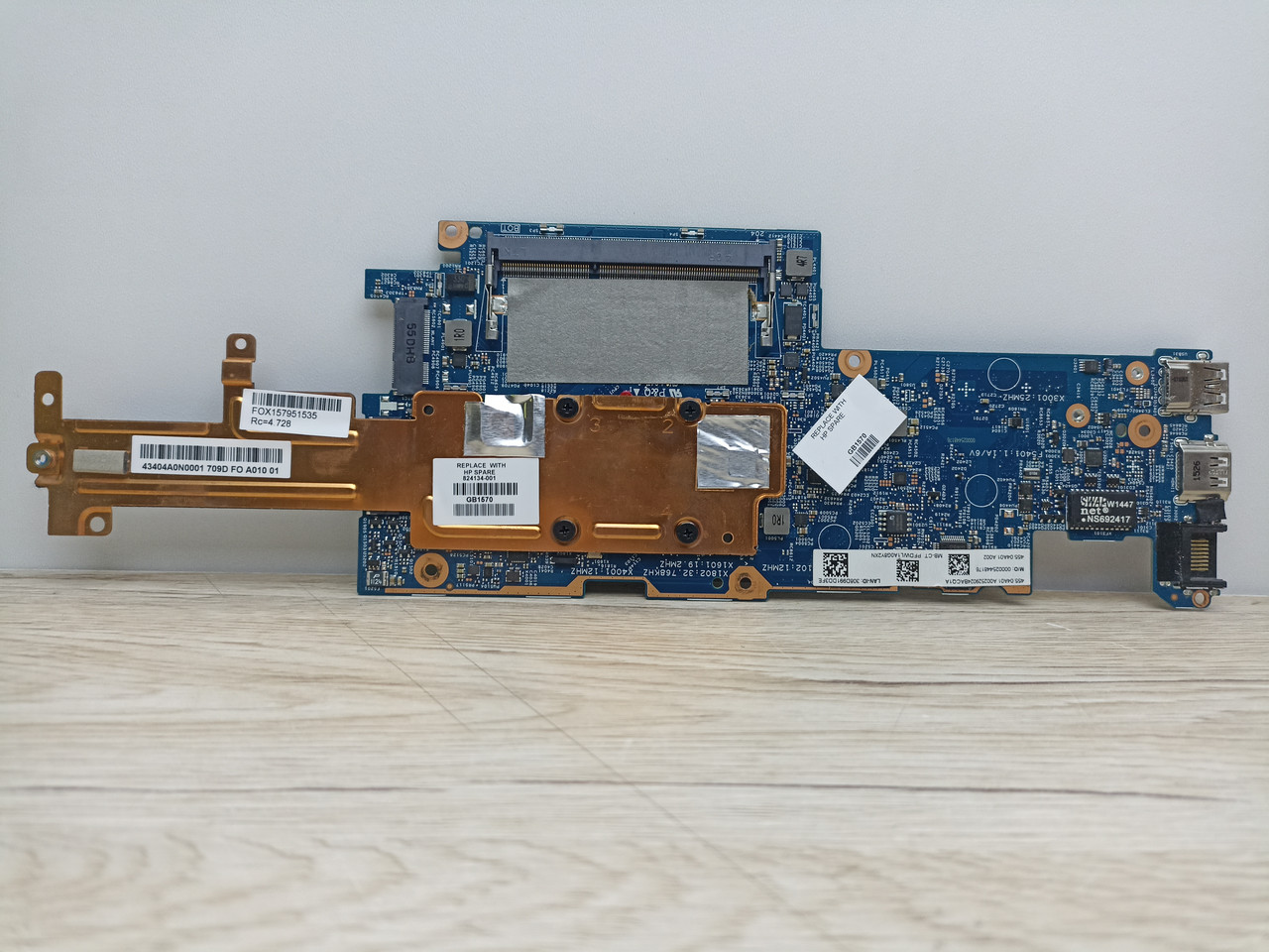 Материнська плата HP Pavilion X360 310 G1 310 G2 824146-601 15200-1 455.04A01.A002 Pentium N3700,UMA,1xDDR3 бу