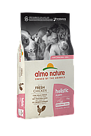 Сухой корм для щенков маленьких пород Almo Nature Holistic Dog XS-S с курицей 12 кг