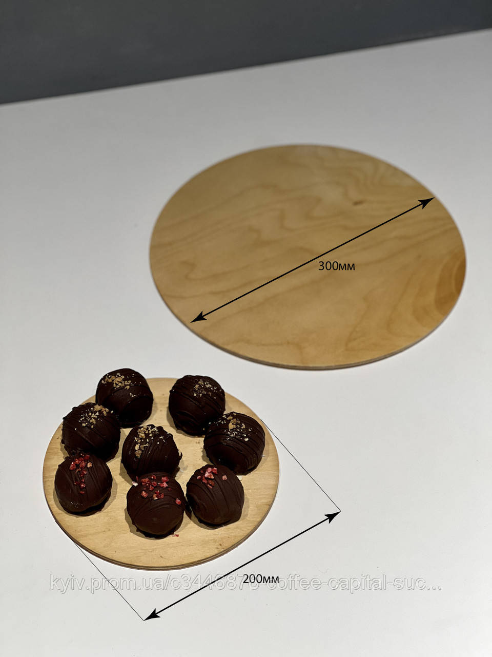 Велика кругла дерев'яна підставка під торт, для десертів