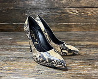 Туфлі Sara Milani, Italy, з зміїним принтом, Розмір 38 (24.5 см) Відмінний стан