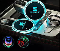Подсветка подстаканника с логотипом автомобиля SEAT