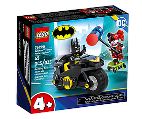 Конструктор LEGO DC Super Heroes Бетмен проти Харлі Квін 42 деталі (76220)