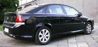 Спойлер Анатоміко (під фарбування) для Opel Vectra C 2002-2008 років.